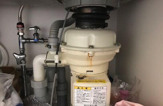 川崎市宮前区でディスポーザー交換を行いました。